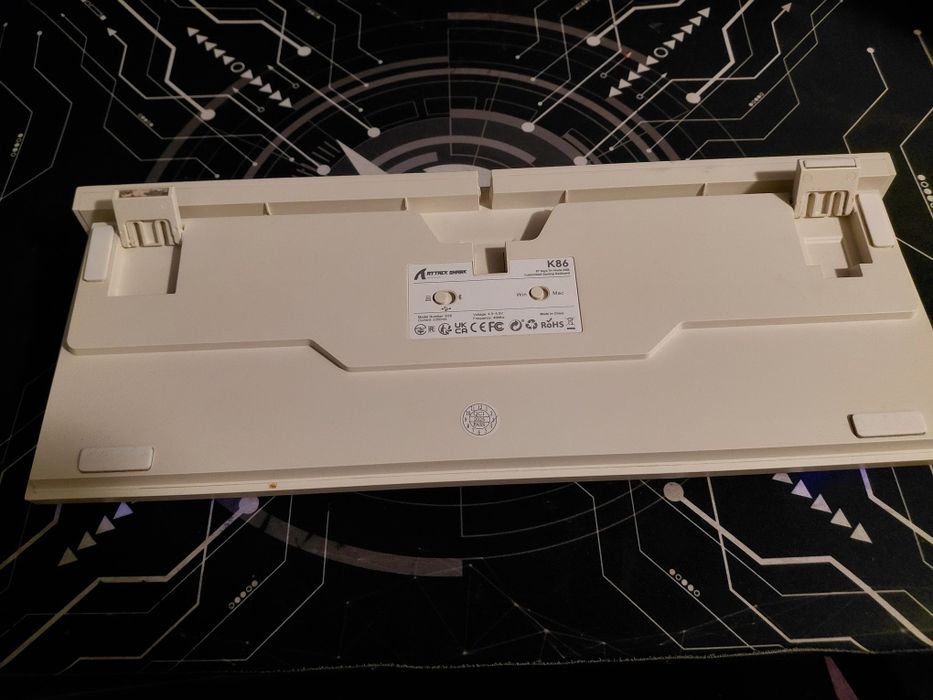 Tastatura attack shark K68