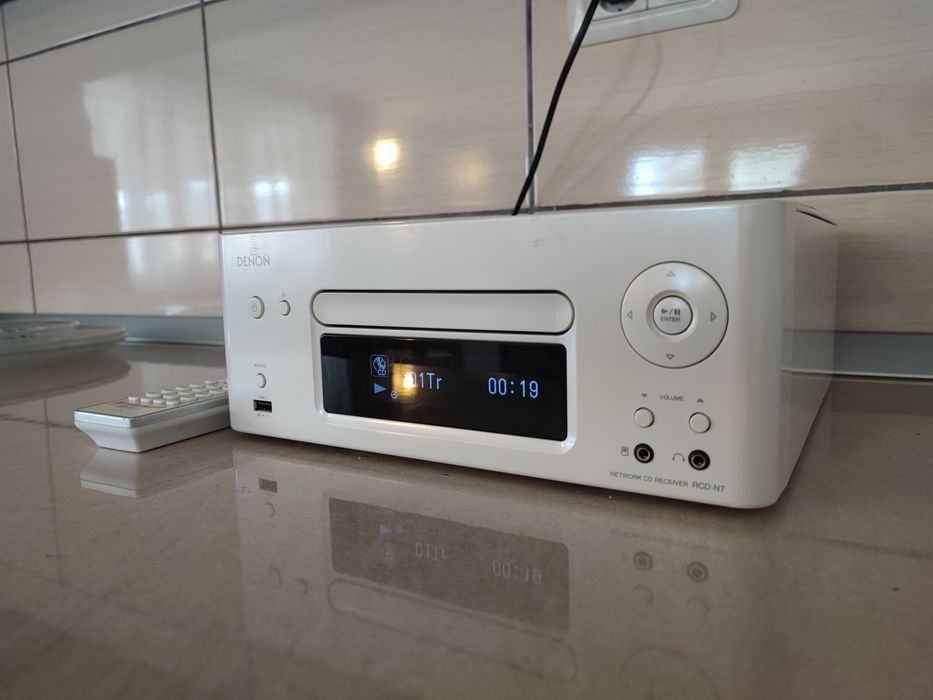 Sistem audio Denon RCD N7 cd receiver radio internet Napster USB iPod