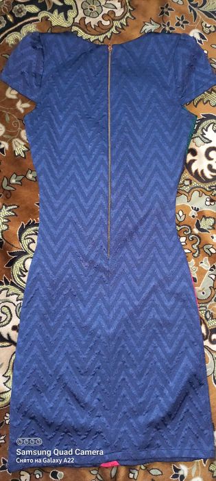 Продам красивые нарядные платья