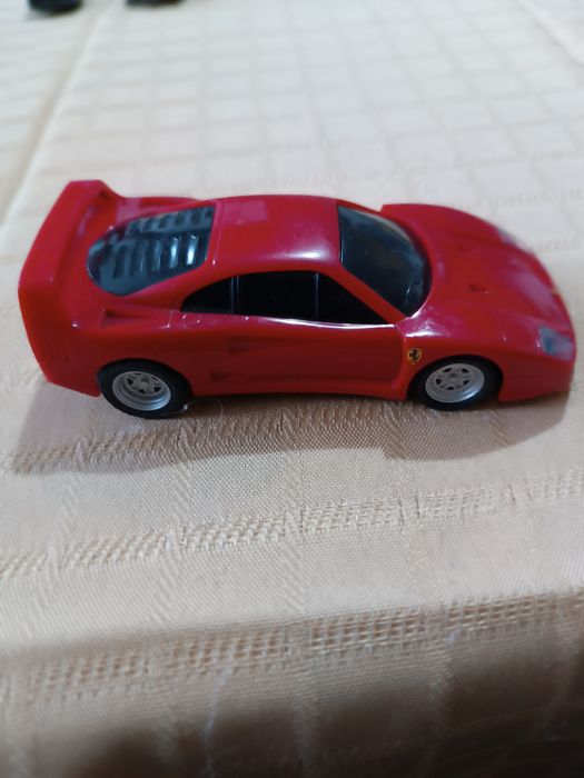 Колички Ферари от колекцията на Шел