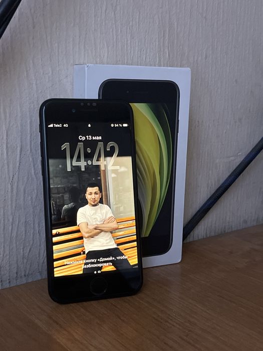 Iphone se 2020 64gb AKB 85%