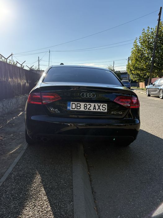Vand Audi A4 B8 2009