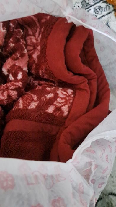 Одеяло теплый и большой. 1.70х2.00
