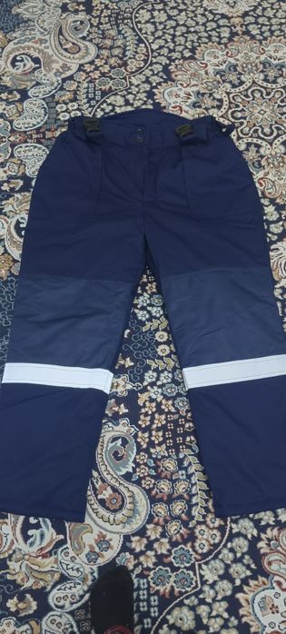 Продам зимнюю спецодежду  54 размер