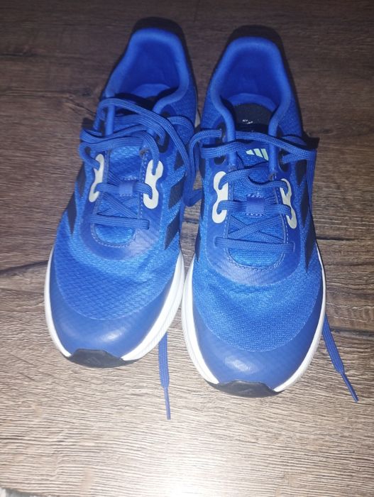 Vand adidas nr 39 1/3