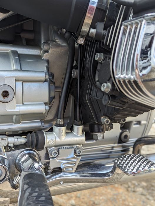 BMW  R1200C (clasic)