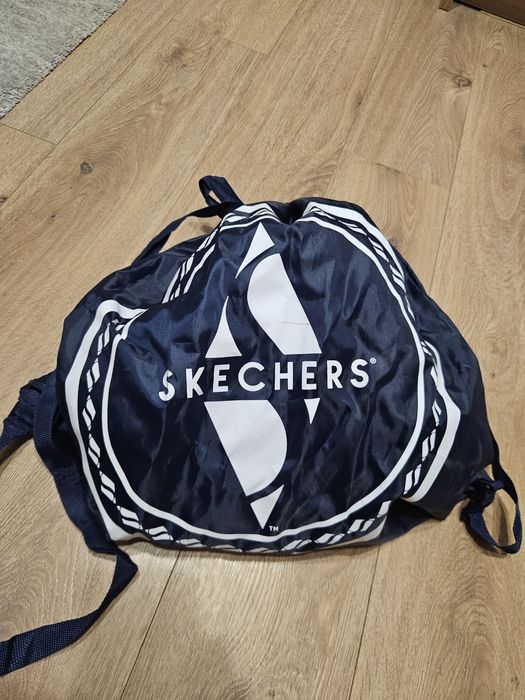 Детски обувки / маратонки skechers 23 номер - нови