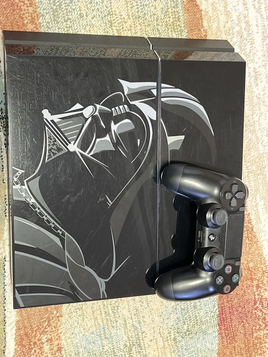 PlayStation 4 Star Wars Darth Vader Edition (лимитированная)
