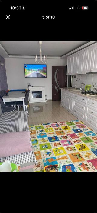 Se vinde apartament-0732919219