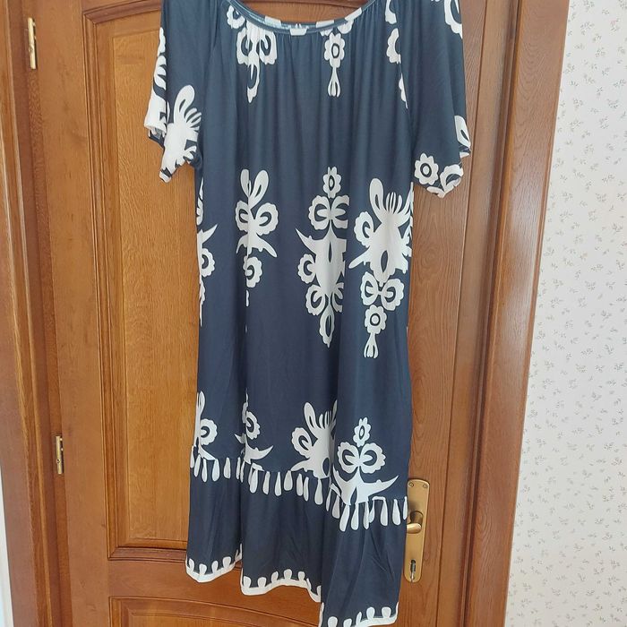 Rochie negru cu alb NOUA