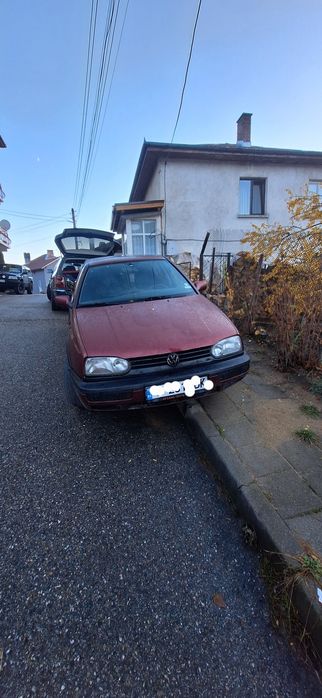 Голф 3 2.0 115кс газов ижекцион на части