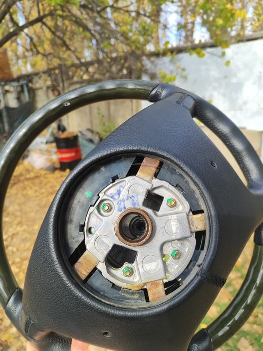 Руль Мерседес (дерево) Airbag