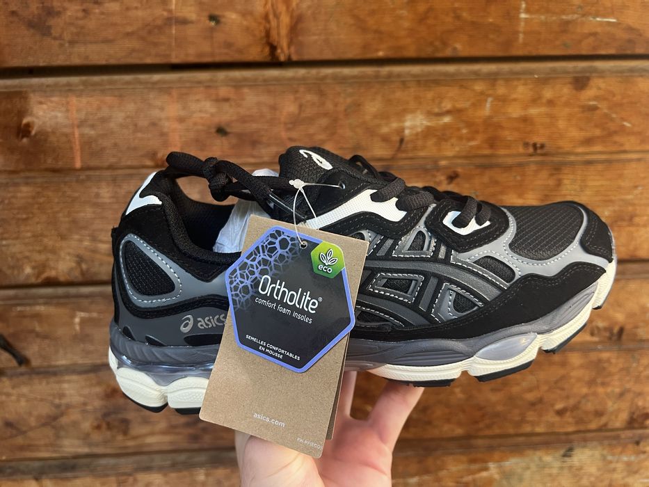 Asics Gel NYC Black noi
