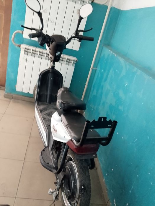 Обмен скутер EKO E100