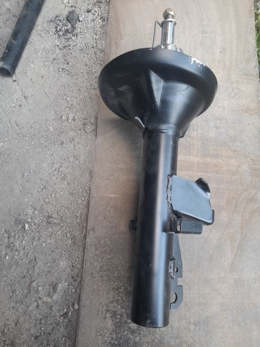 Задняя стойка Ford Mondeo