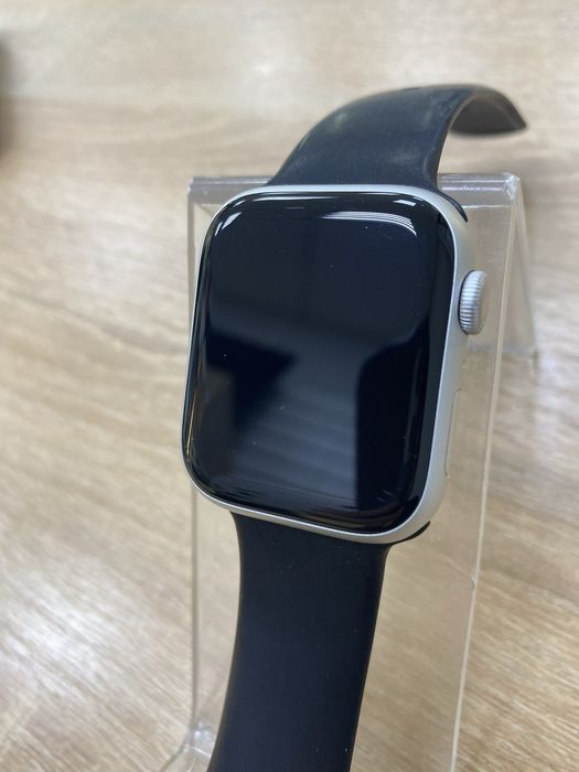 Apple Watch 9 45mm (p25)