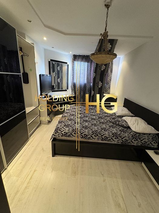 Продава се Тристаен апартамент в Варна, Левски - 144 кв.м за 1702 €/кв.м - Снимка #4