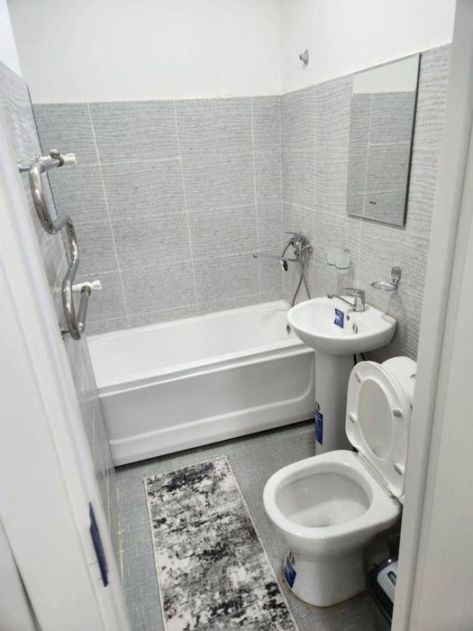 2х комнатная с мебелью и техникой в новостройке