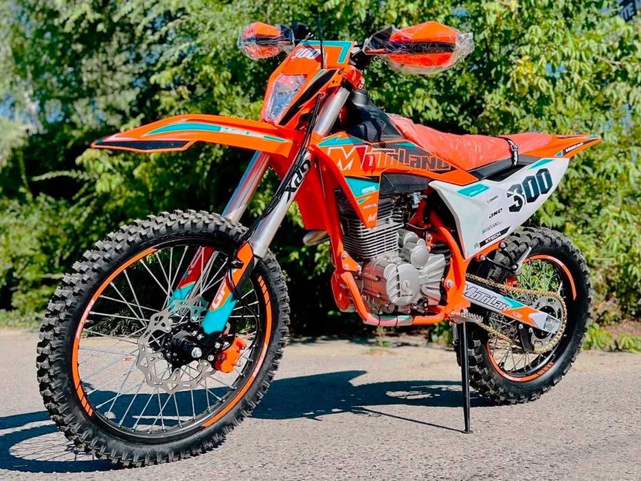 Мотоциклы 200-300 кубов с двигателем Honda