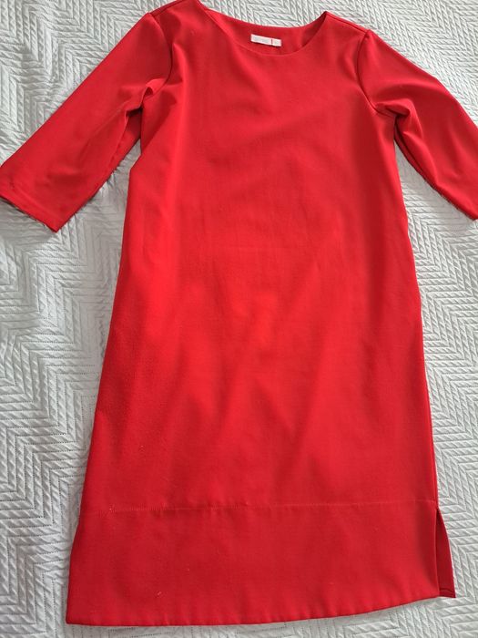 платья 48 размера 5000 тг