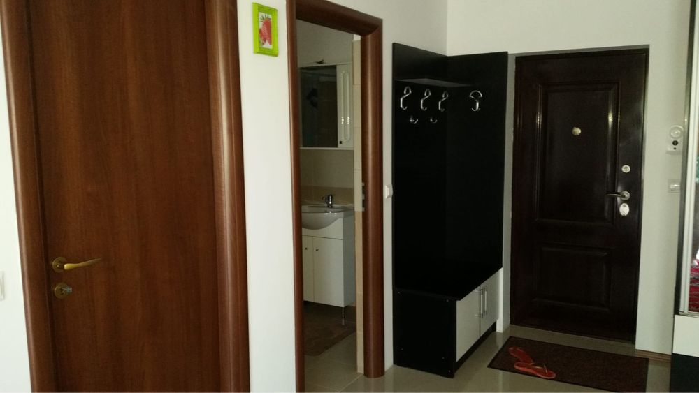 Garsonieră modernă de închiriat – Chiajna, Roșu