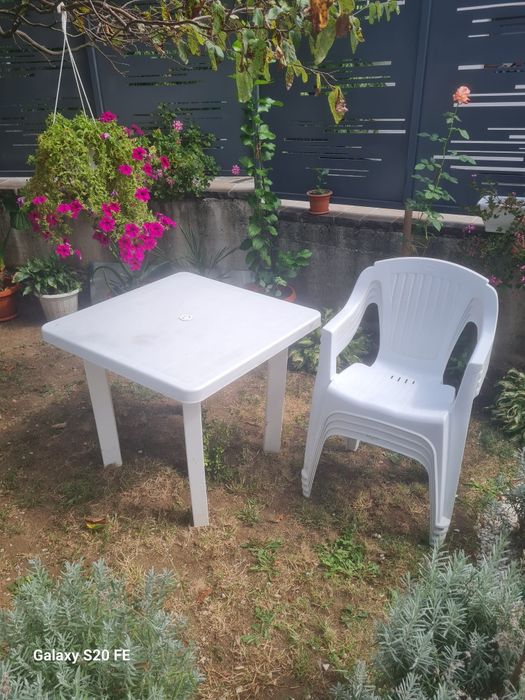Masa si scaune gradina