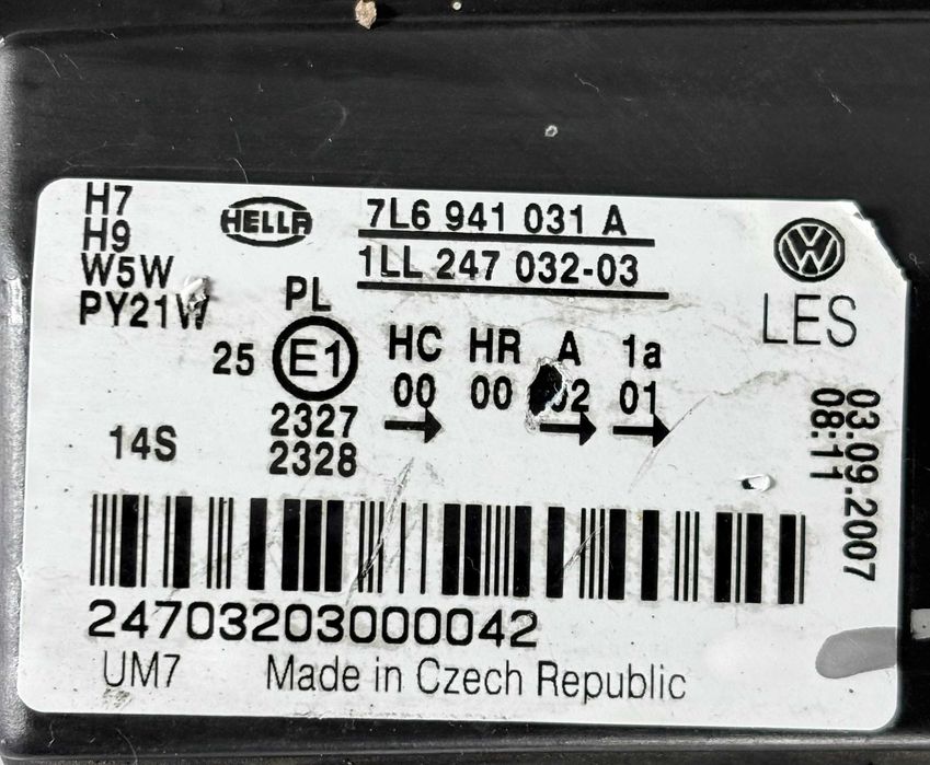 Ляв Фар Фолксваген Туарег Фейслифт (07-10г)  VW Touareg I 7L Facelift ОЕМ: 7L6941031A