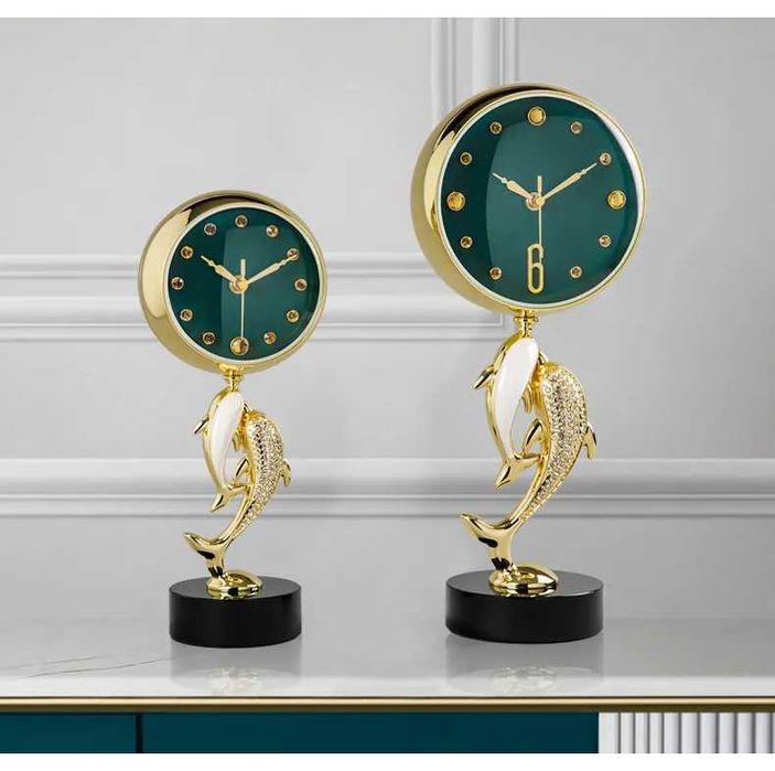 Часы интерьерные «Золотой Дельфин» – стиль и декор