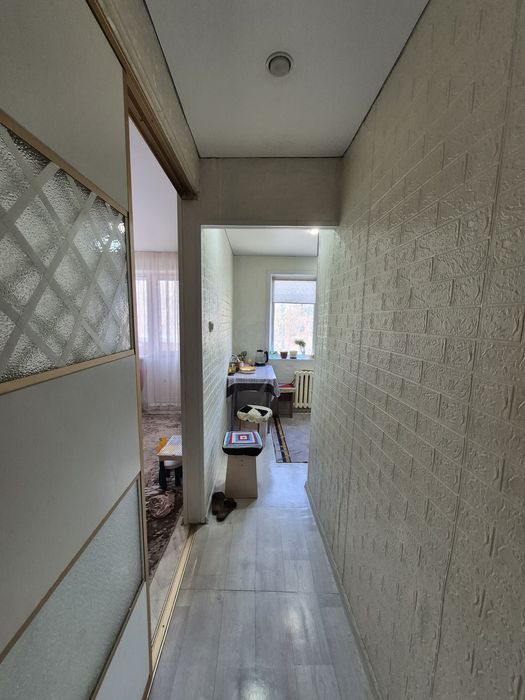 Продам 3 комнытый квартира