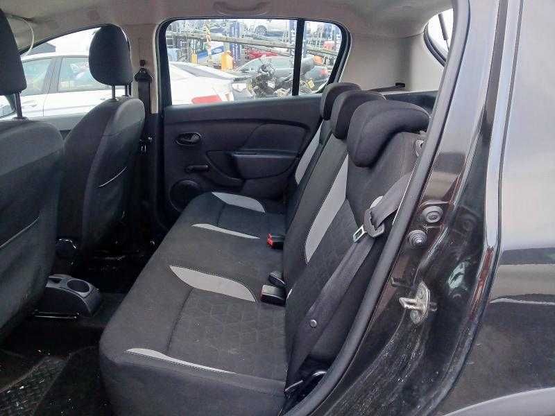 Dezmembrez Dacia Sandero 2 Stepway 0.9 tce