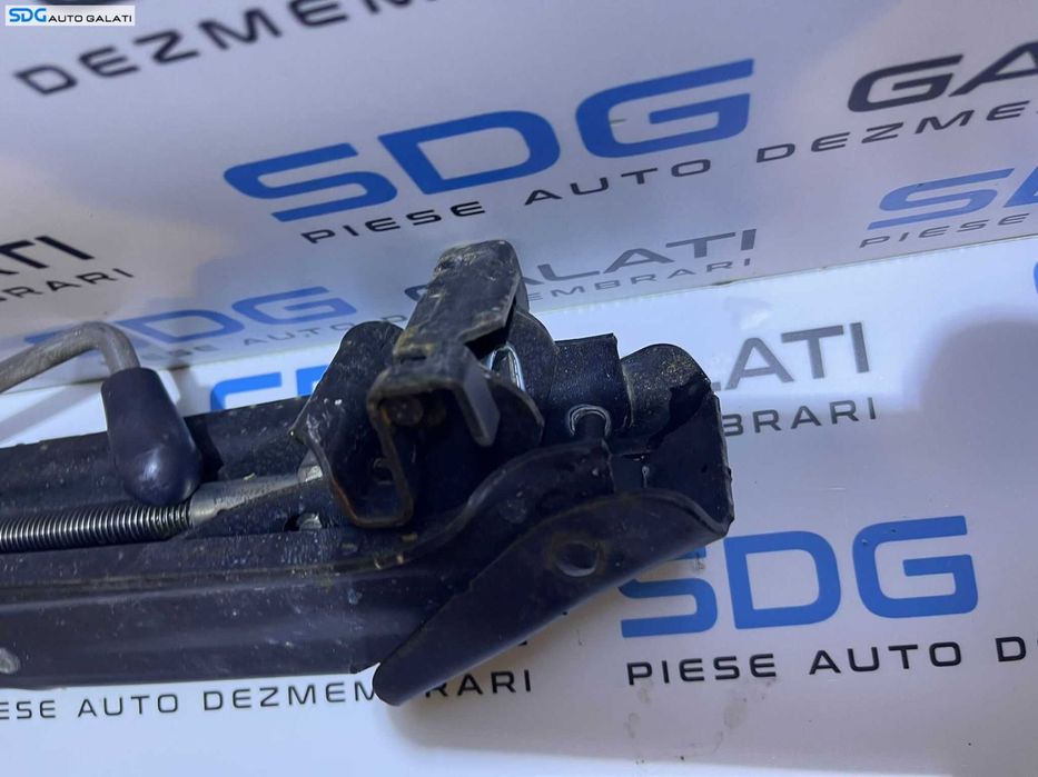 Cric Volkswagen Golf 6 2008 - 2014 Cod 1K0011031C [D0808]