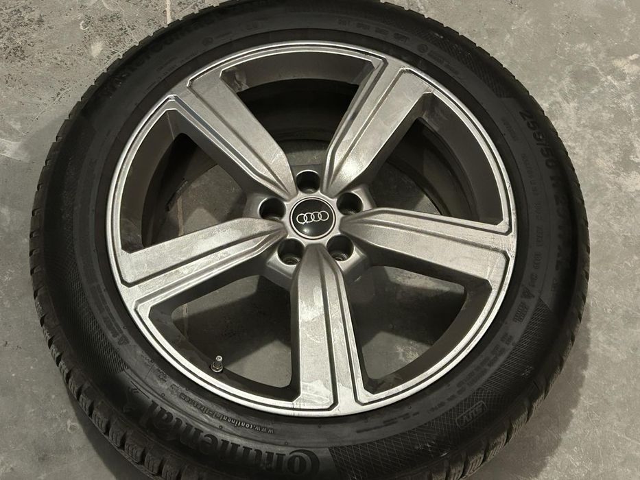 Оригинални гуми с джанти за Ауди SQ7 с датчици за налягане