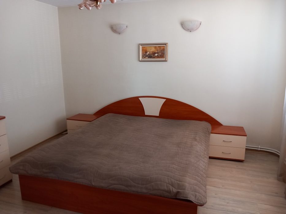 Къща с двор, 950 кв.м. в центъра на Исперих