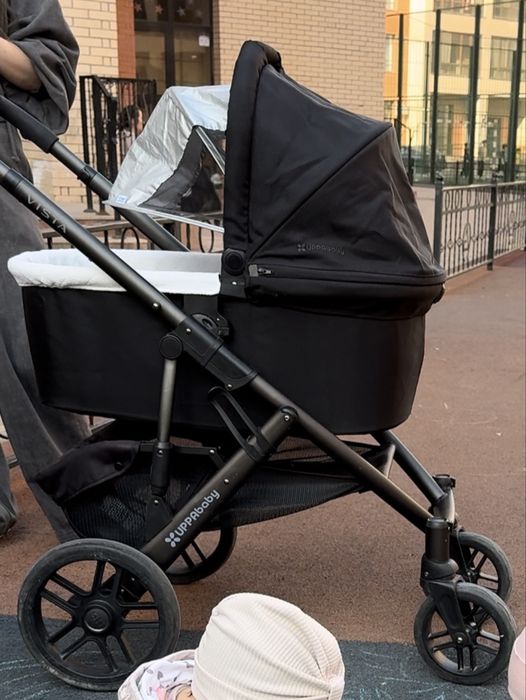 Продам коляску 2 в 1 UPPAbaby Vista