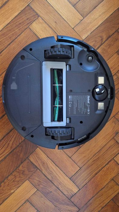 Aspirator Robot iRobot Roomba Combo Essential (Mop + Aspirare)