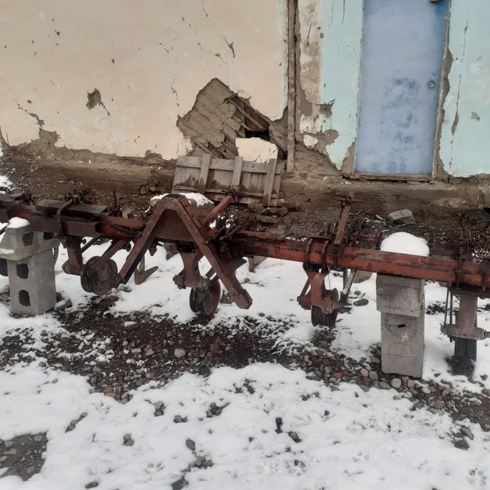 Продам трактор,  на ходу!