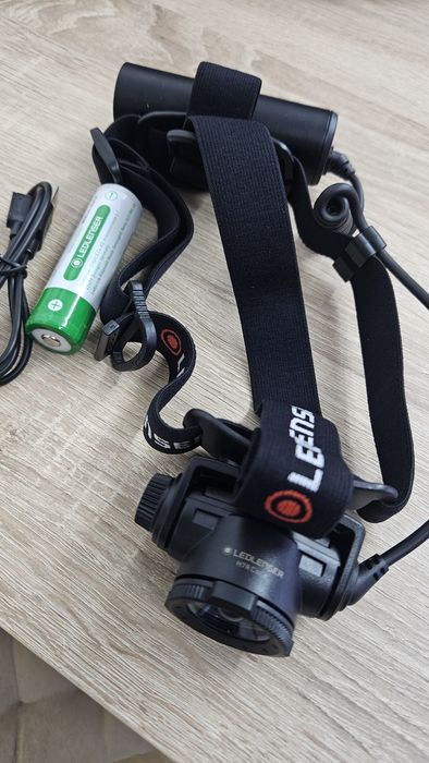 Lanterna Frontala  LEDLENSER H7R Core