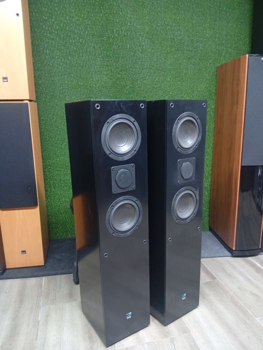 Тонколони ELAC el-121 II