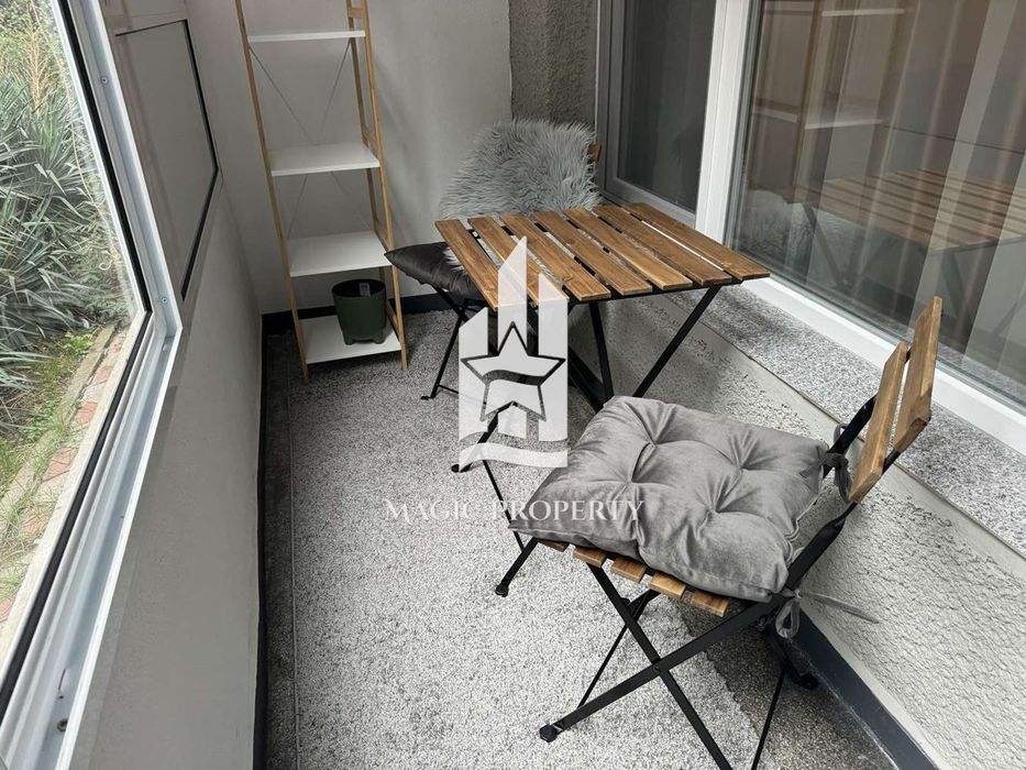 Дава се под наем Четиристаен апартамент в Бургас, Център - 100 кв.м за 969 € - Снимка #10