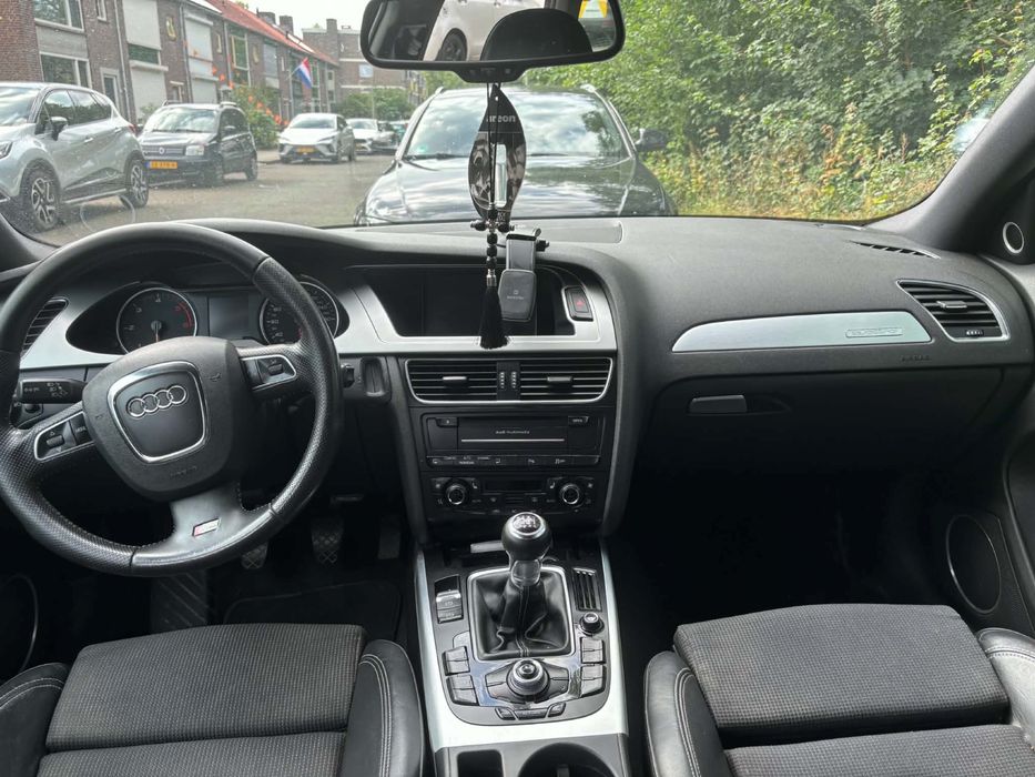 Vand audi a4 b8 2011 3.0 Quatrro