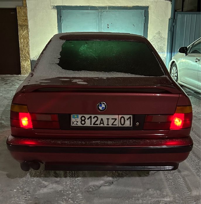 Задние фонари бмв е 34 hella