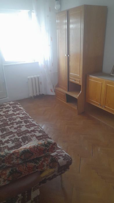 Dau apartament ân chirie!!