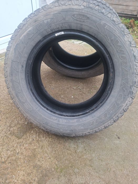 Гуми  Goodyear 205 70 15