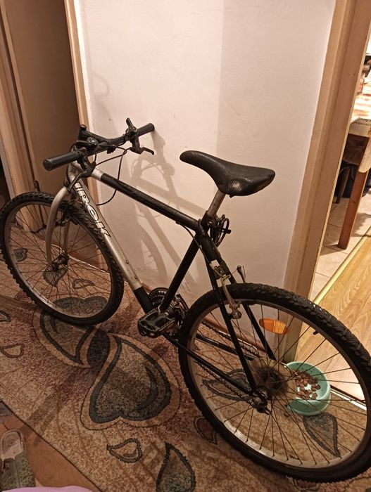 Bicicletă Montain Bike