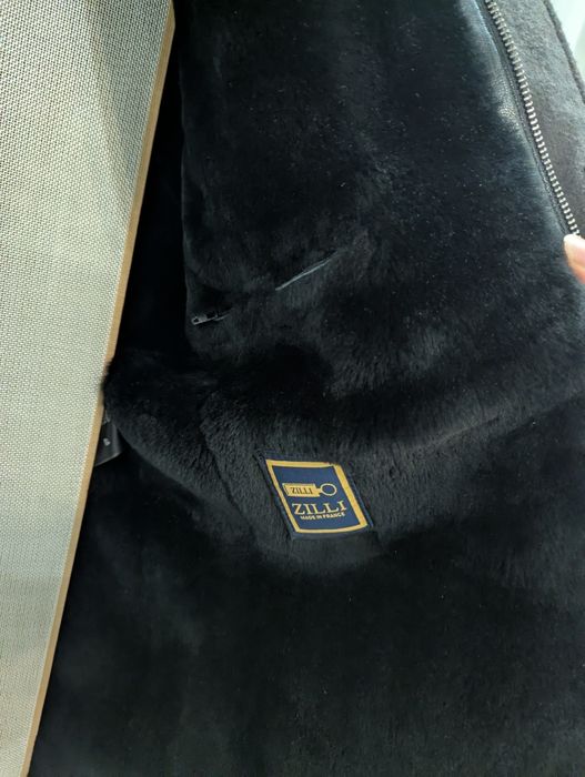 Продам зимнюю дубленку