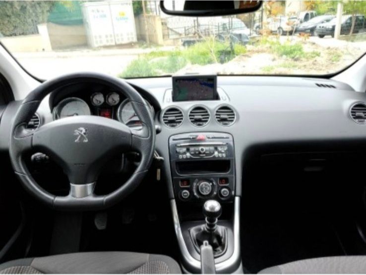 Peugeot 308 1.6e-HDI 2013 г. 110к.с