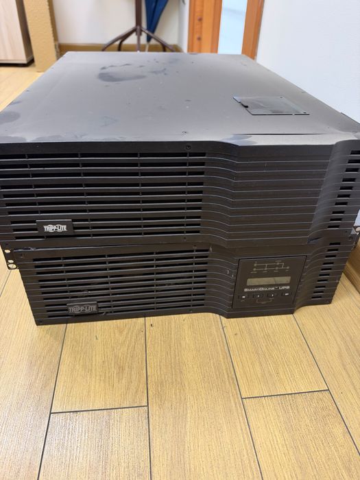 UPS Tripp Lite 6kVA