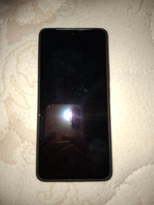 Продается Poco f6