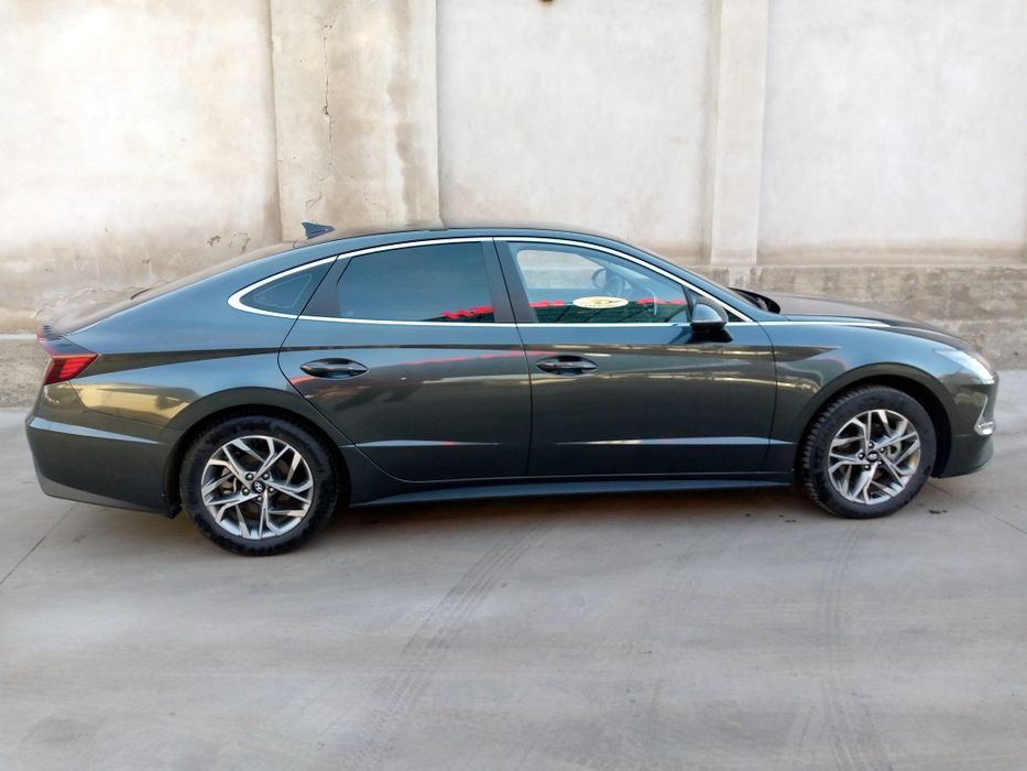 Hyundai Sonata 2022 yil