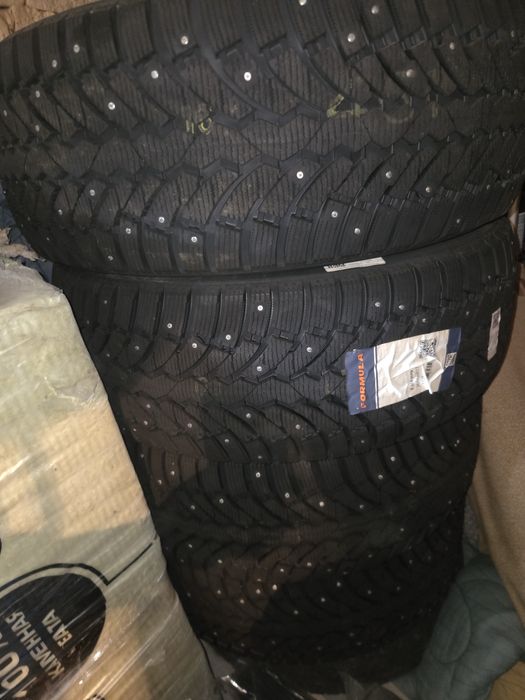 Продам зимние шины